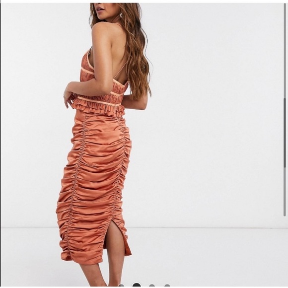 Asos Ruched Bodice MIDI Dress - Picture 2 of 8